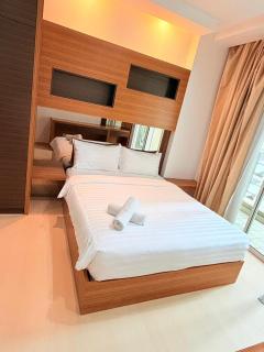 Parkview studio hotel room - 0