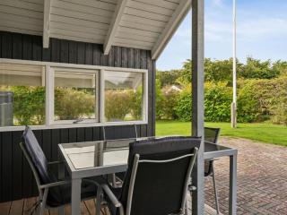 Holiday Home Hannah - 200m from the sea by Interhome - 5