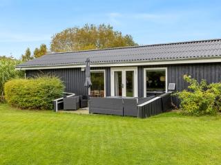 Holiday Home Lymke - 450m from the sea by Interhome - 4