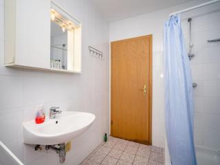 Apartment Hilde Red-3 by Interhome - 5