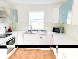 Holiday Home Brittas Bay Holiday Village No 7 by Interhome - 9