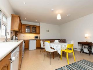 Holiday Home An Searrach Holiday Home Dingle by Interhome - 4