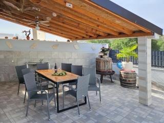 Holiday Home Vinovac by Interhome - 1