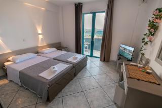 Angela & Thalia Apartments - 6