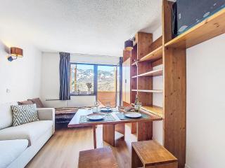 Studio Les Olympiades-13 by Interhome - 3