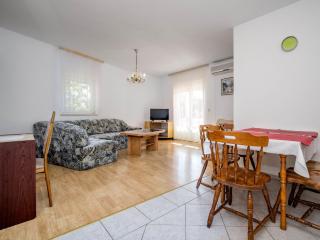 Apartment Hilde Red-2 by Interhome - 9