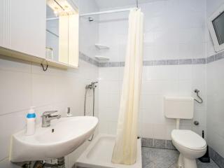 Apartment Hilde Red-2 by Interhome - 4