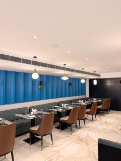 Hotel Roop Cliff, Bhopal - 7