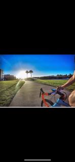 Spacious Melrose Park Apartment with Garden Views - 1