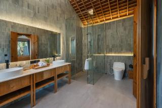 Queen at Gunung Sari - 5