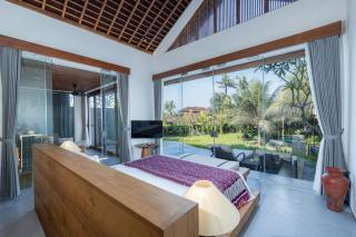 Queen at Gunung Sari - 6