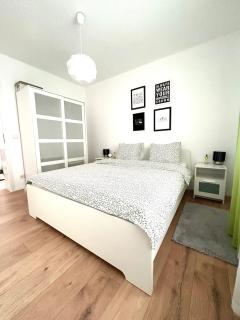 Lumani Apartment Zagreb with FREE Parking - 3