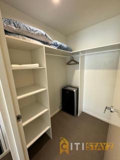 Tranquil, Relaxing Forrest Style Apartment - Braddon CBD - 3