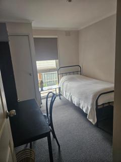 Family home in northern Melbourne - 9