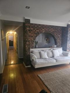 Family home in northern Melbourne - 4