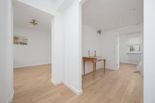 Luxury Apartment in the Heart of the City by Noclegi Renters - 3