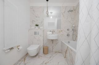 Luxury Apartment in the Heart of the City by Noclegi Renters - 7