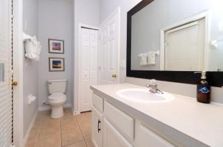 Lakeview Family Stay - 4