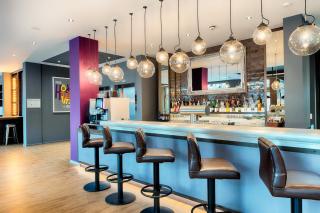 Premier Inn Wiesbaden City Centre - 9