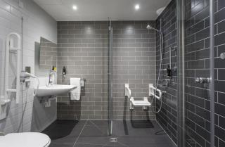 Premier Inn Freiburg City Süd - 5