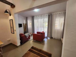 2-Bedroom Apt 3mins to Beach & Private Restaurant - TRR2 - 1