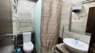 Stylish Sunny Central 1BR - 1