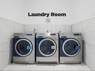 Premium-Studio Hernals - 1