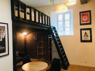 Duplex à 15 min à pieds de la gare, centre historique Montluçon - 9