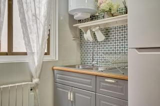 Heart of Pamplona Apartments II by clabao - 2