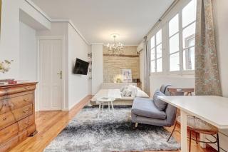 Heart of Pamplona Apartments II by clabao - 7