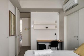 Large Central Apartment Milan's Navigli - 5 Guests - 7