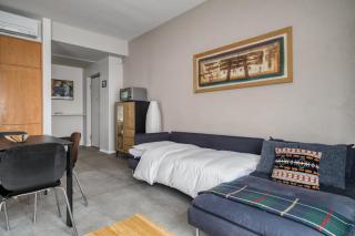 Large Central Apartment Milan's Navigli - 5 Guests - 3