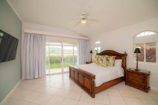 Colina 5E 2 bdr Garden View in Los Suenos - 2