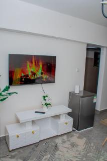 Faiy's cosy 1bed Makasembo - 8