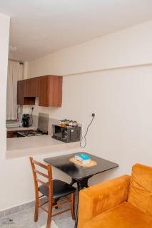 Faiy's cosy 1bed Makasembo - 6