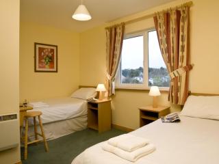 Holiday Home Forest Haven - TR4 HH No 4 by Interhome - 6