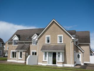 Holiday Home Moore Bay - TR4 HH No 14A by Interhome - 0