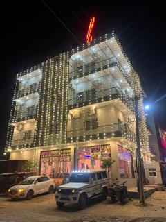 Hotel Glorious Inn - 7