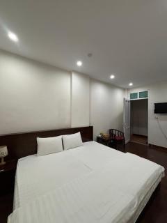 Daisy Apartment & Hotel Cẩm Phả - 7