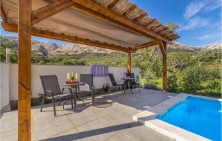 2 Bedroom Beautiful Apartment In Baska - Draga Bašćanska - 3