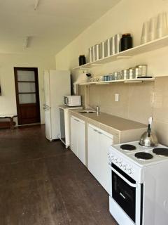 Casa 2 Containers amplio 11350 jardin 3 cuadras rio cerca lago - 8