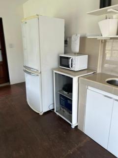 Casa 2 Containers amplio 11350 jardin 3 cuadras rio cerca lago - 1