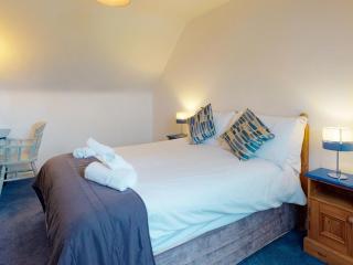 Holiday Home Dingle HC - TR4 No 9 by Interhome - 4