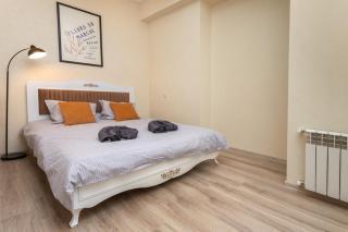 Central Baku Apartment - Old City & Boulevard - 2