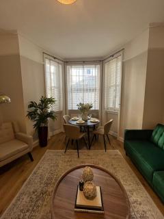 Hububb Redcliffe Square - 3