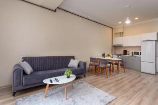 Central Baku Apartment - Old City & Boulevard - 9