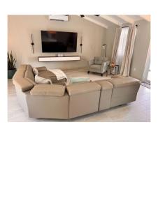 Newly Renovated Brand New, Pristine 3Bedroom House - 9