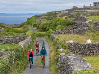 Holiday Home Galway Bay - TR4Lodge by Interhome - 2