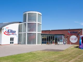 Holiday Home Moore Bay - TR4 Holiday Homes 18A by Interhome - 2