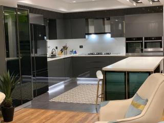 3BR Full Apartment in Waterway Compound New Cairo - 9